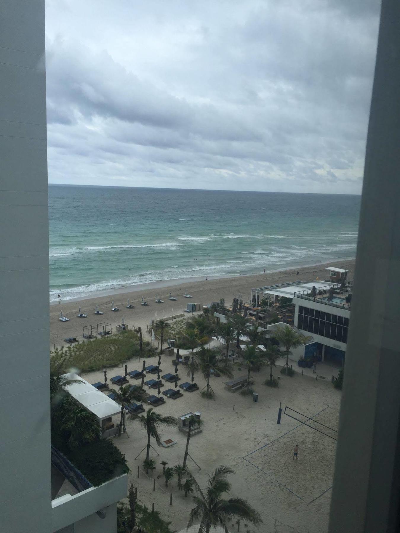 Apartments At Sian Residences Hallandale Beach Bagian luar foto