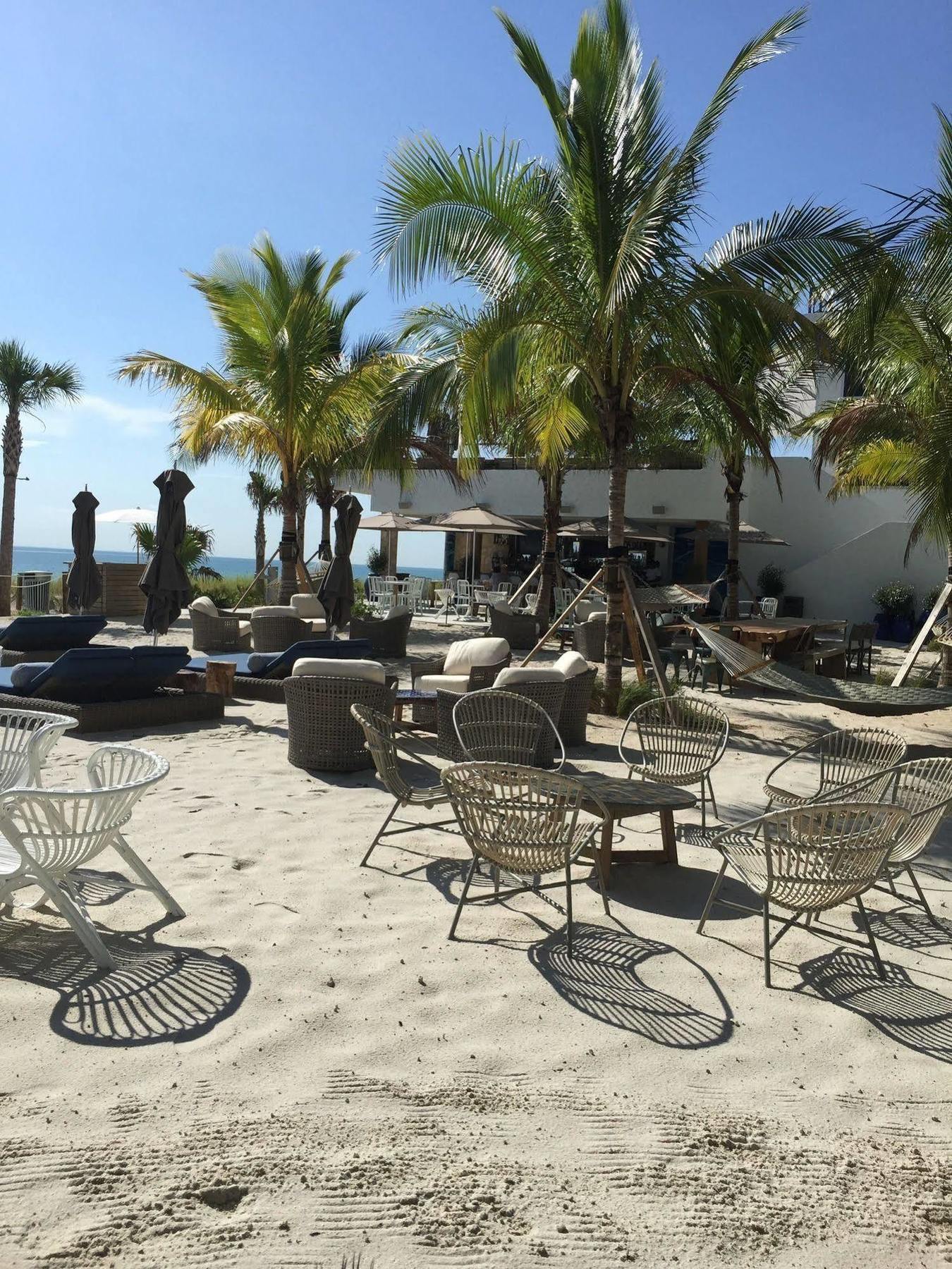 Apartments At Sian Residences Hallandale Beach Bagian luar foto