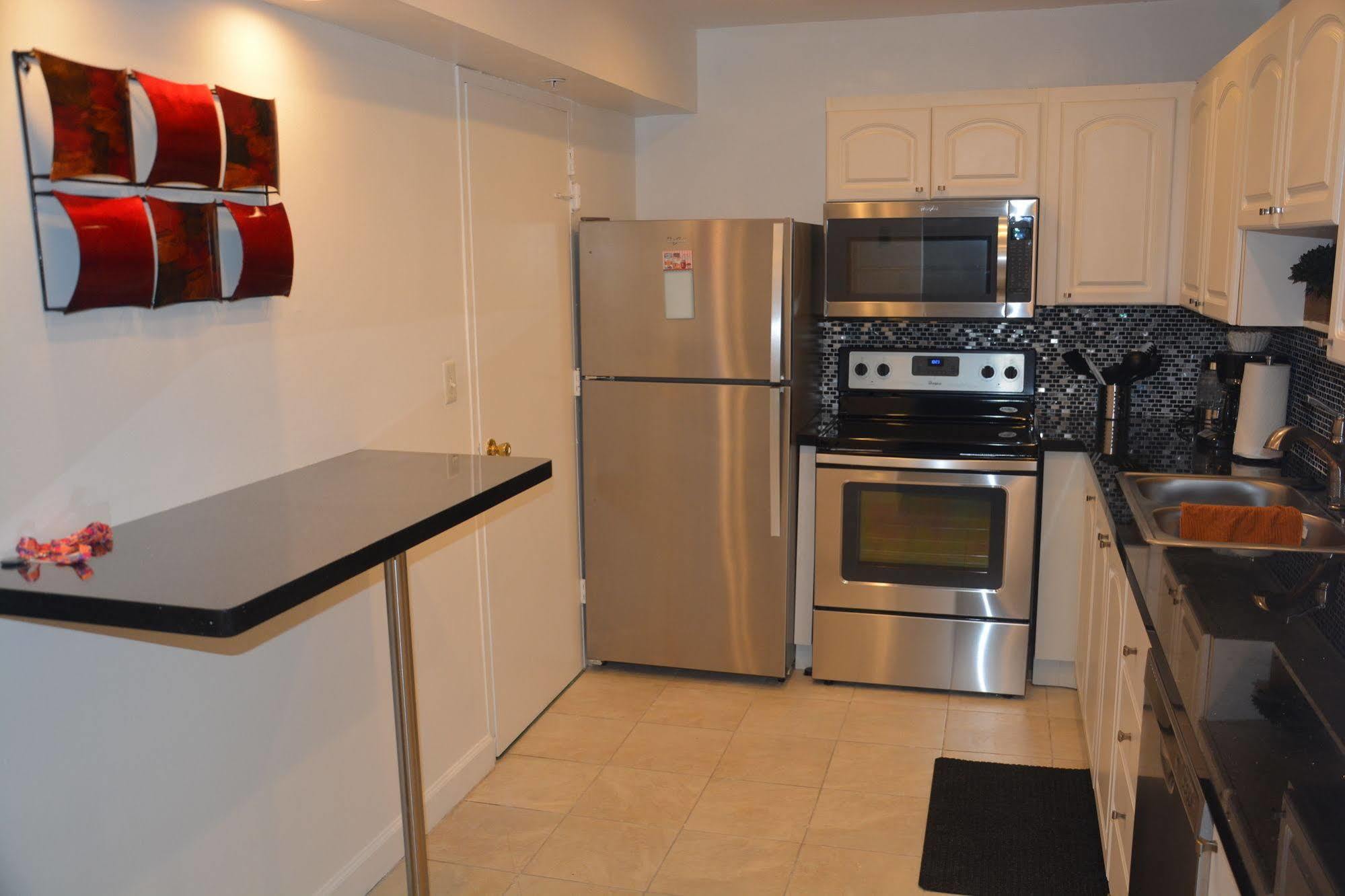 Apartments At Sian Residences Hallandale Beach Bagian luar foto